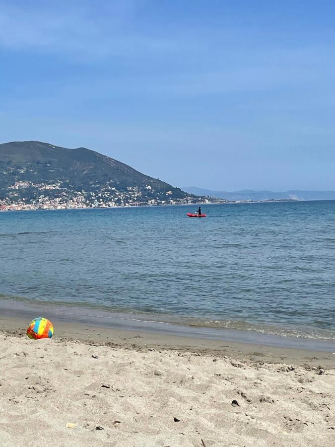 Hotel Del Golfo Laigueglia Ngoại thất bức ảnh