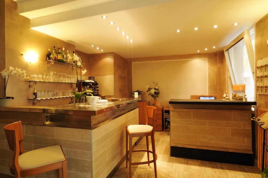 Hotel Del Golfo Laigueglia Ngoại thất bức ảnh
